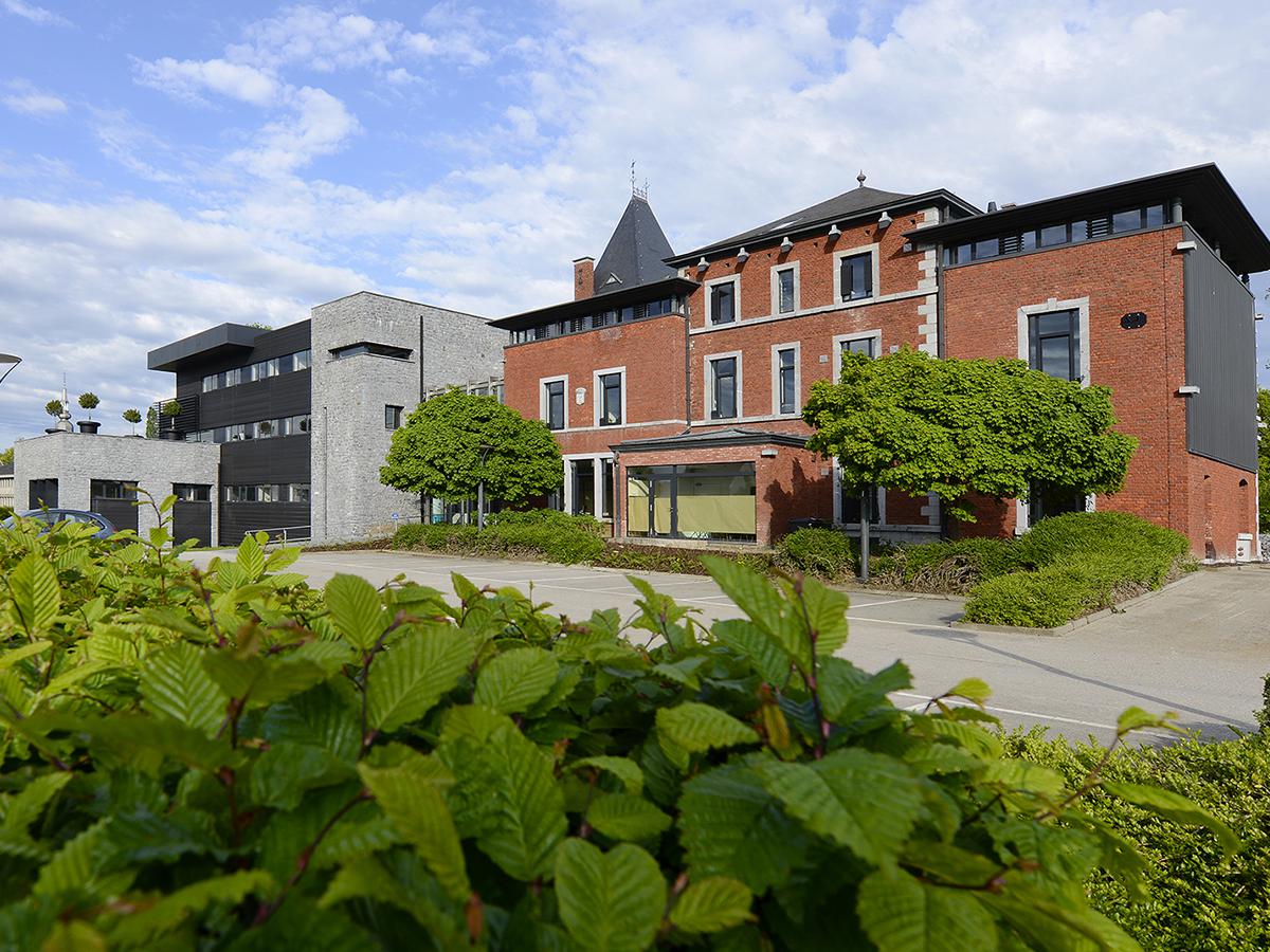 Marche-en-Famenne - Hôtel de Ville